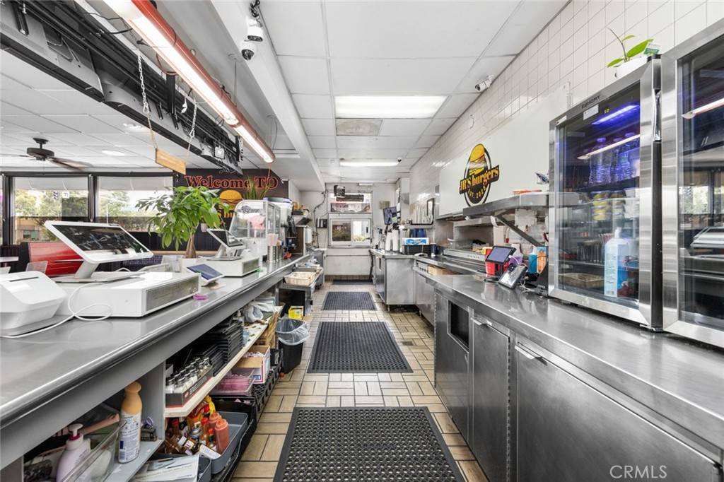 Santa Ana, CA 92705,2029 E First ST