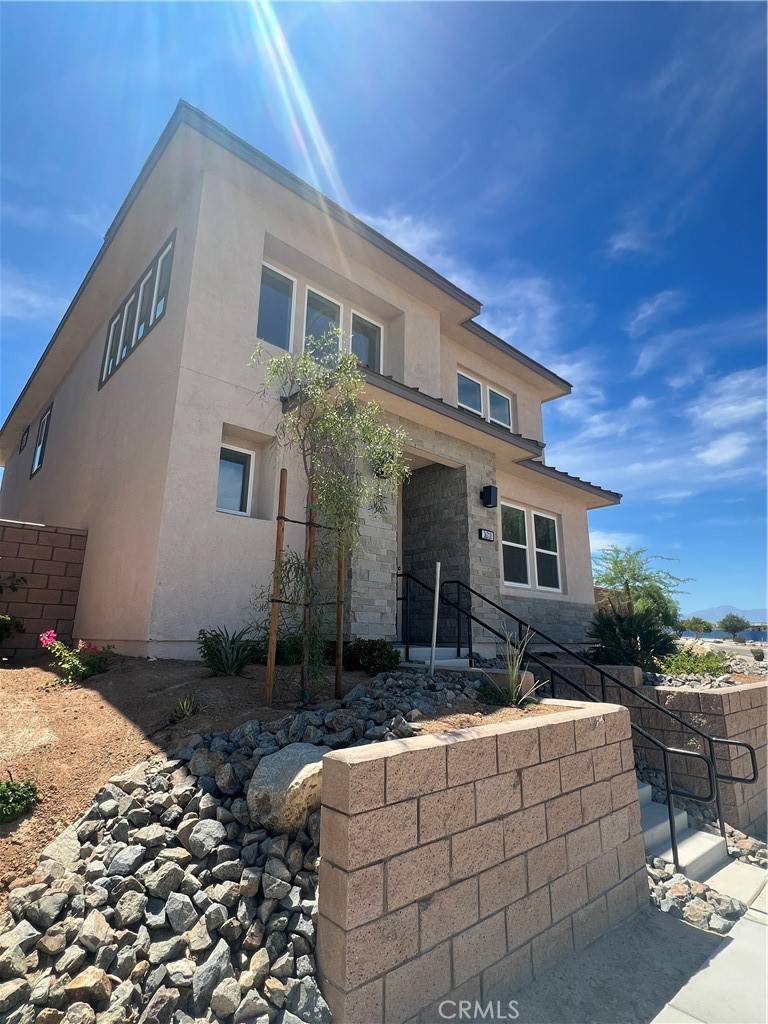 Palm Desert, CA 92211,36318 Warren