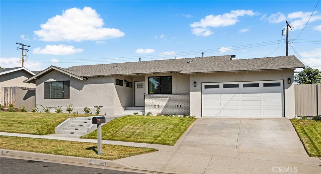 North Tustin, CA 92705,12832 Chaplet PL