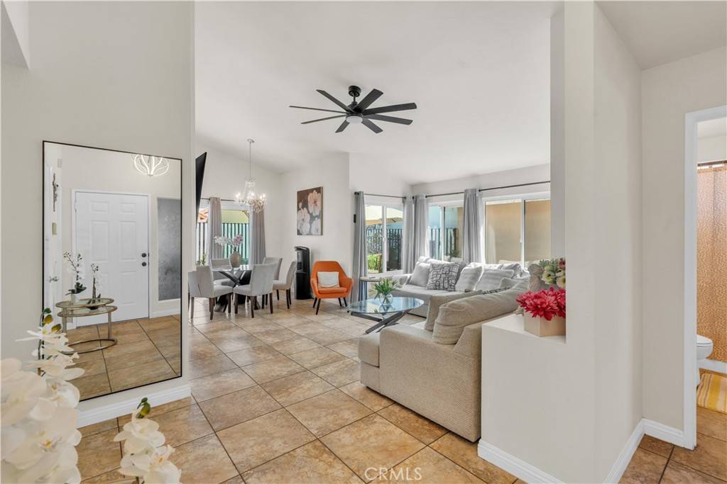Perris, CA 92571,302 Daystar DR