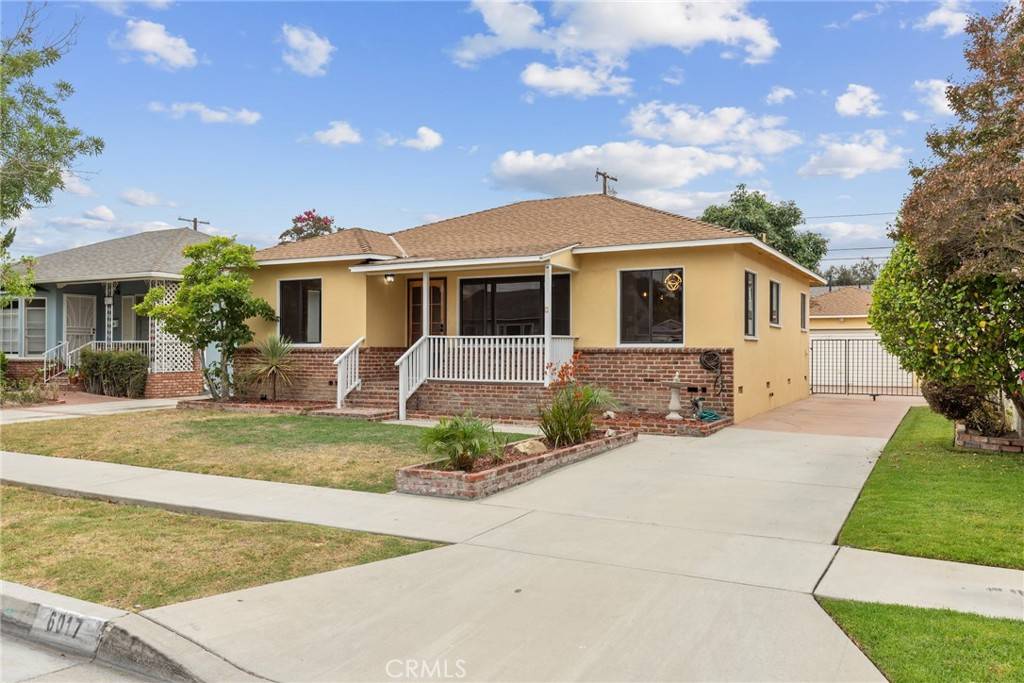 Lakewood, CA 90713,6017 Greenmeadow Road