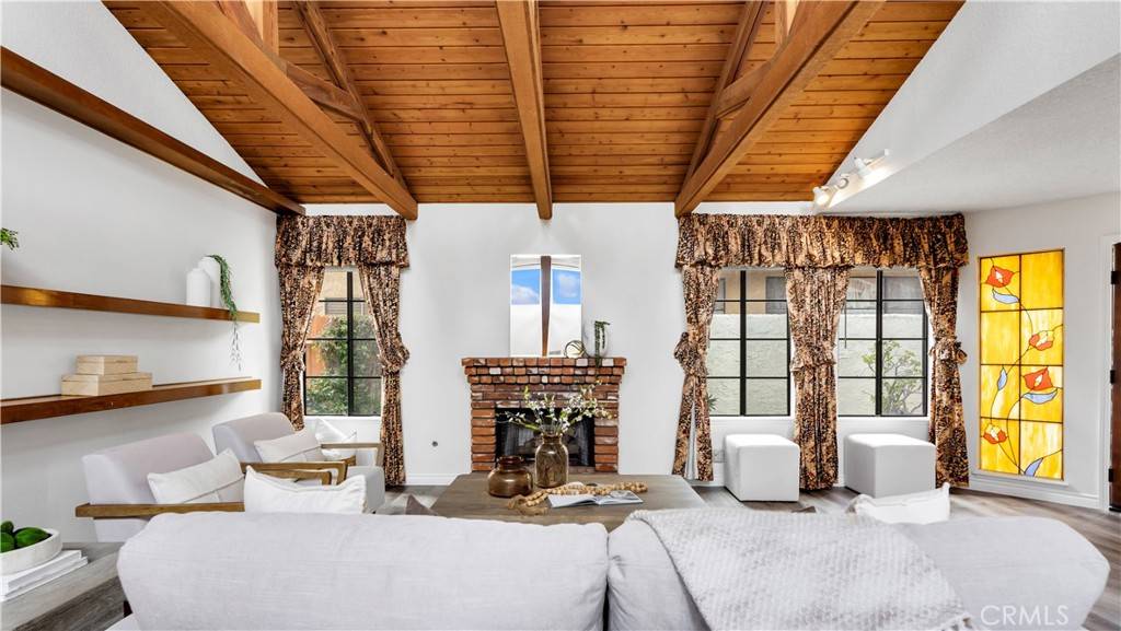 Pomona, CA 91766,54 Falcon Ridge DR