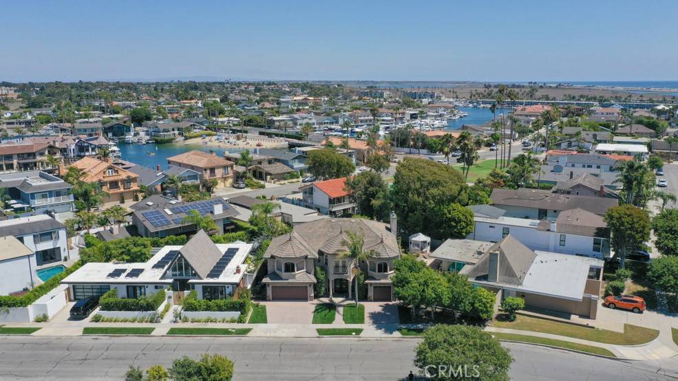 Huntington Beach, CA 92649,16802 Kamalii DR