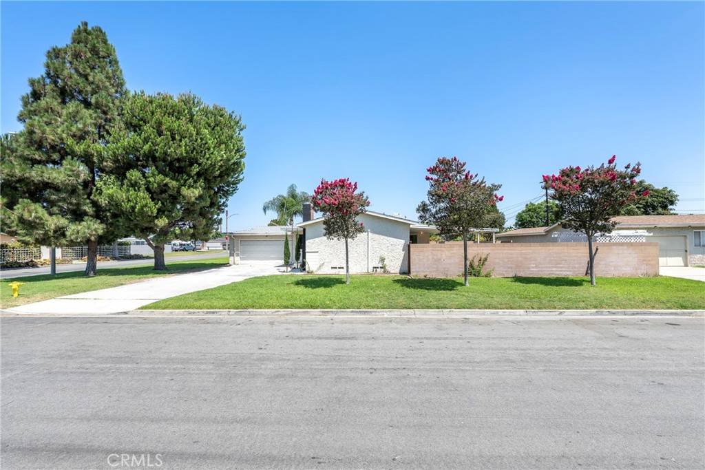 Anaheim, CA 92804,848 S Velare ST