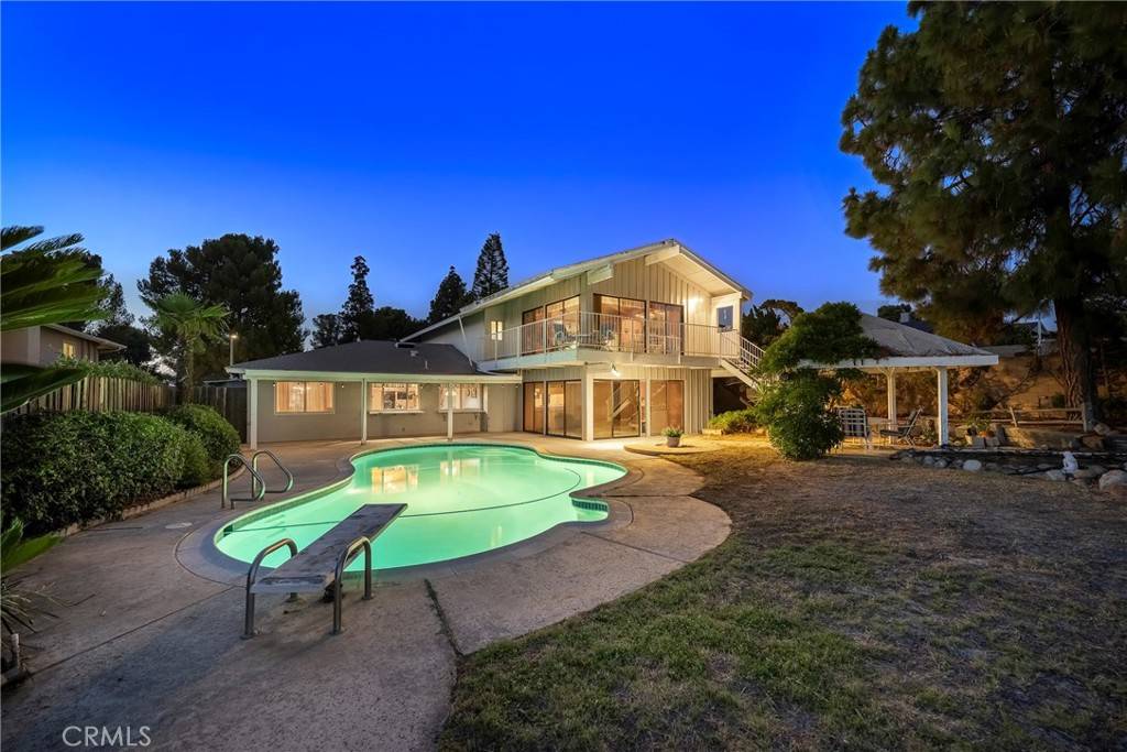 Yorba Linda, CA 92886,19662 Larkridge DR