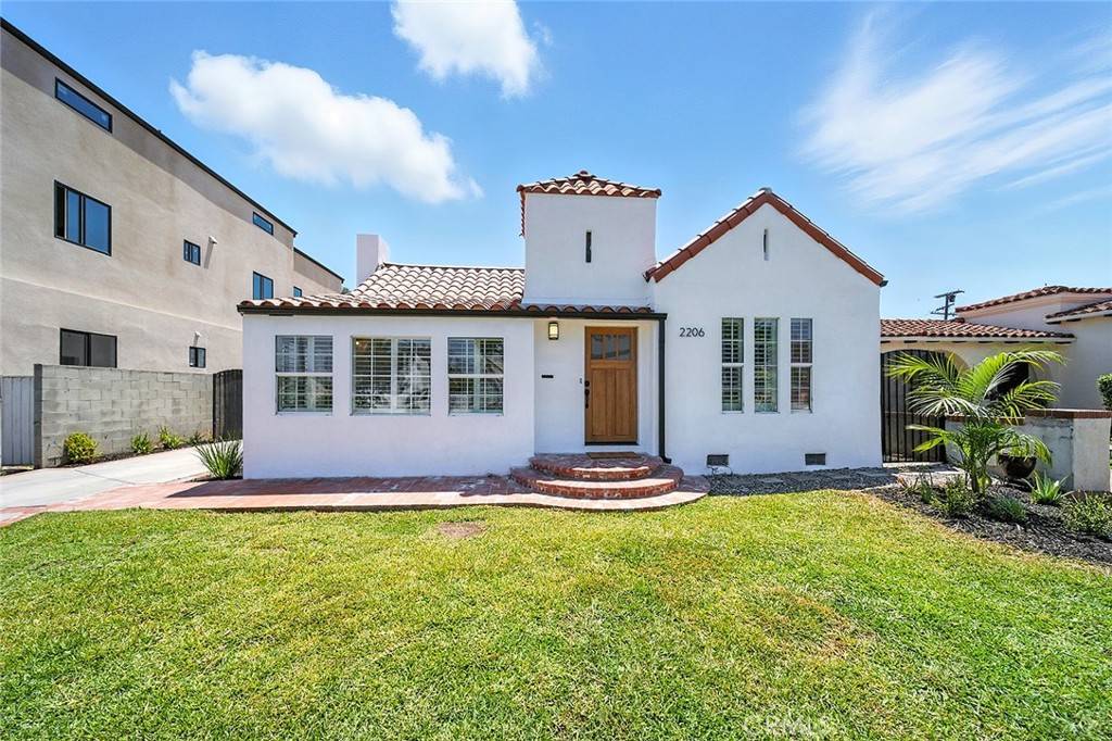 Inglewood, CA 90305,2206 W 78th PL