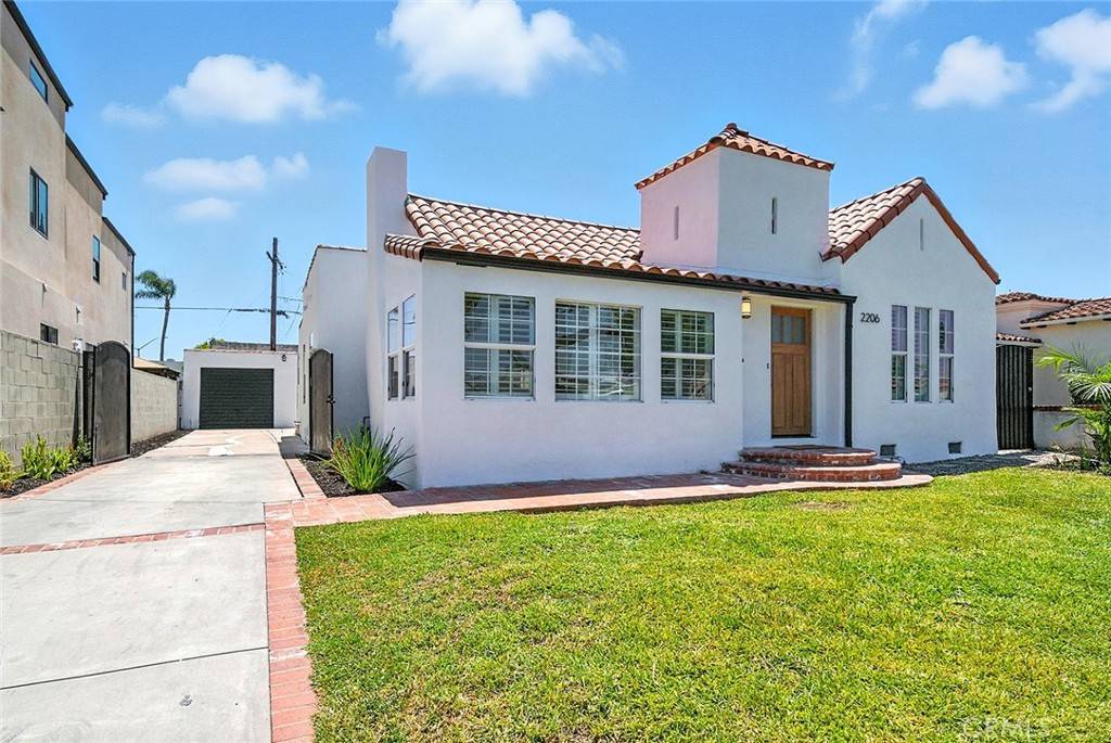 Inglewood, CA 90305,2206 W 78th PL