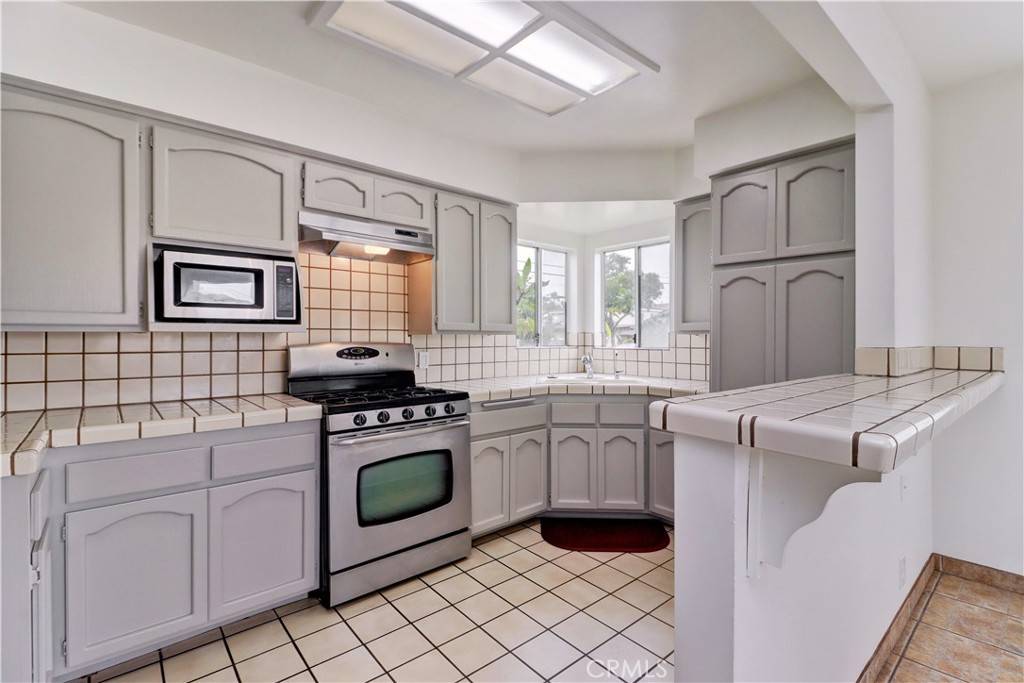 Downey, CA 90242,8200 Priscilla ST