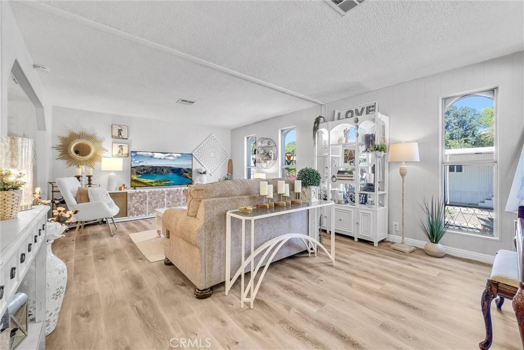 Brea, CA 92823,5700 Carbon Canyon #121