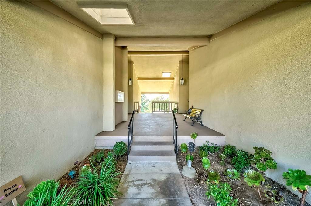 La Mirada, CA 90638,15910 Alta Vista DR #5D