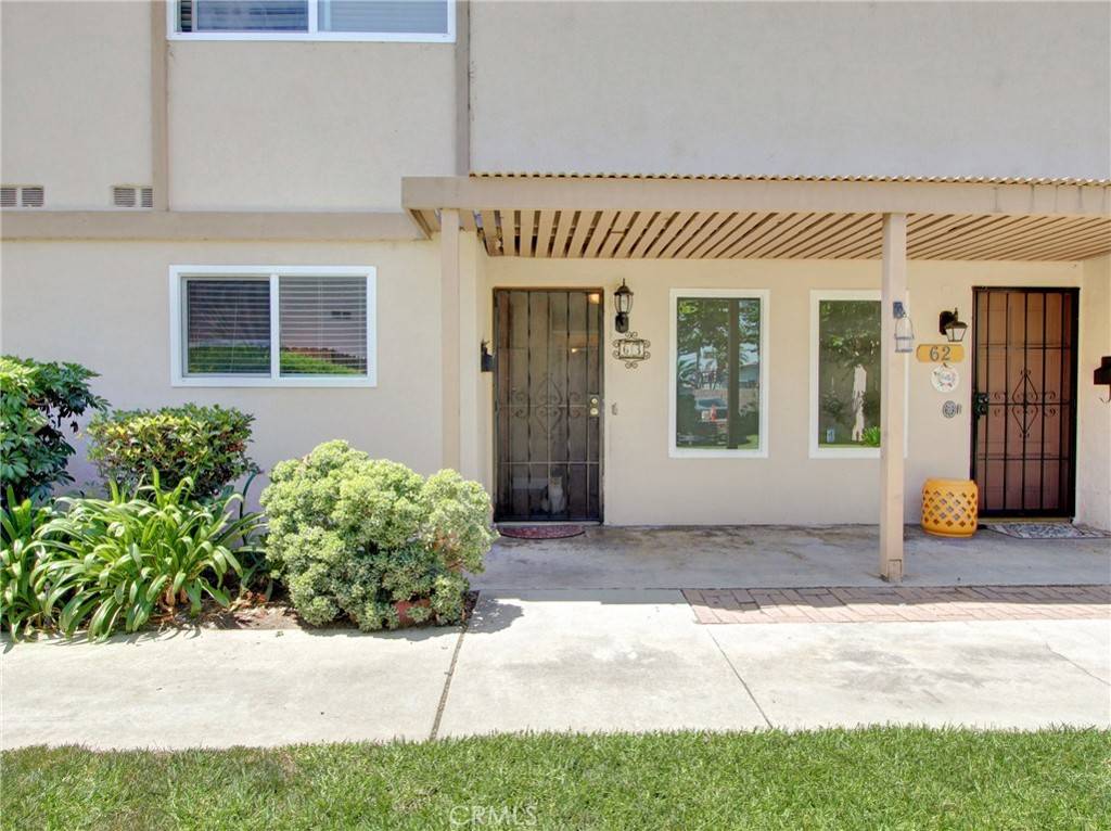 Tustin, CA 92780,1881 Mitchell AVE #63