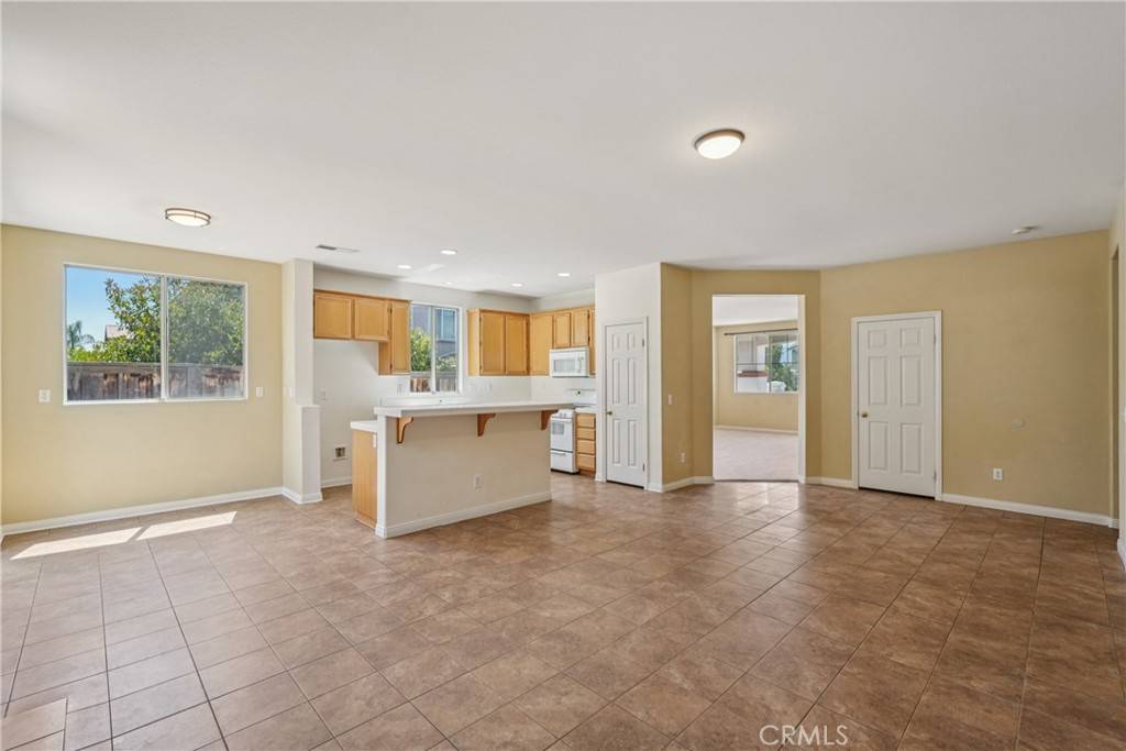 Lake Elsinore, CA 92530,15505 Starview ST