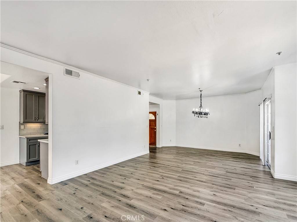 Arcadia, CA 91007,468 W Huntington DR #1