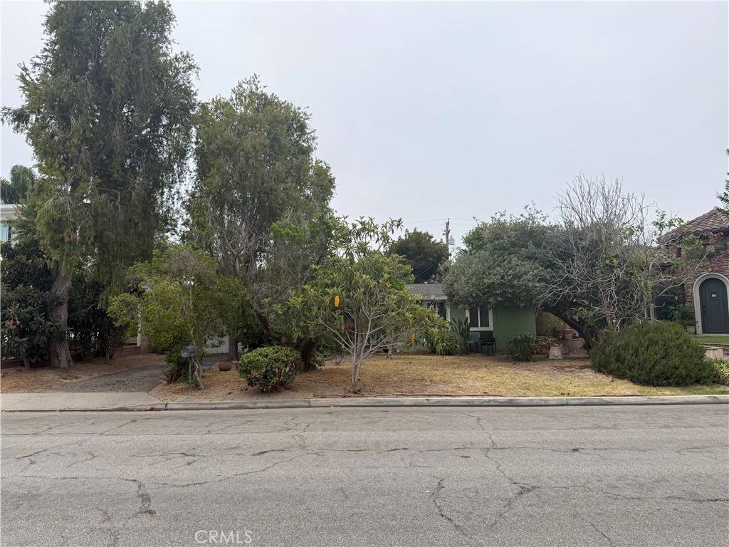 Newport Beach, CA 92663,2427 Margaret DR