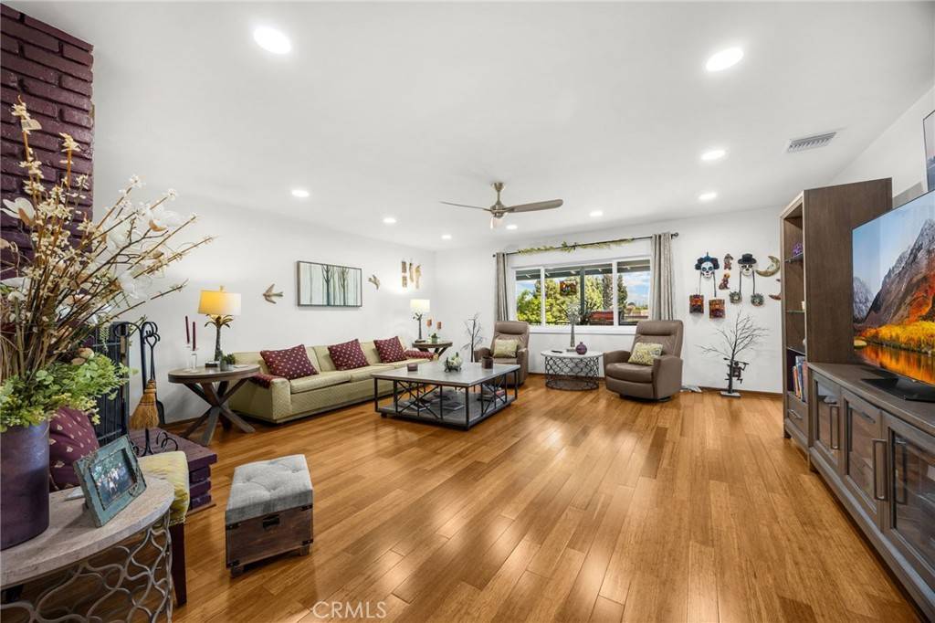Rosemead, CA 91770,8415 Yarrow ST