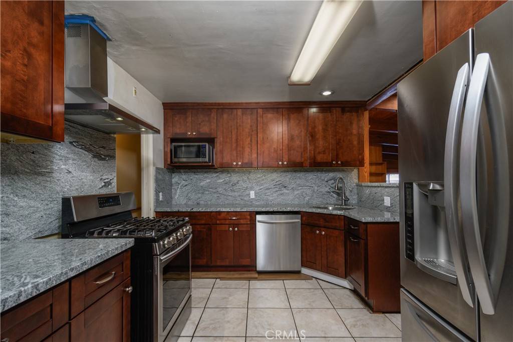 Whittier, CA 90603,10517 La Serna Dr