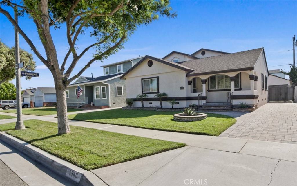 Lakewood, CA 90712,4340 Pixie AVE