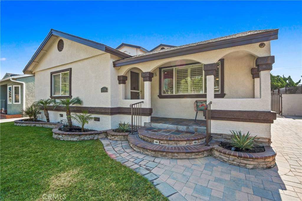 Lakewood, CA 90712,4340 Pixie AVE