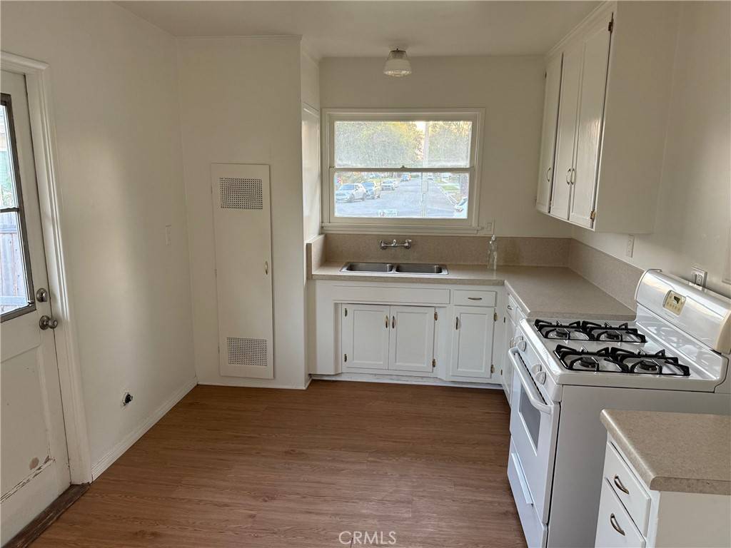 Long Beach, CA 90808,3448 Senasac AVE