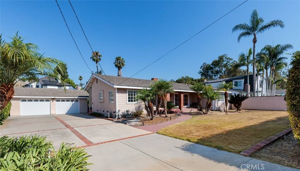 North Tustin, CA 92705,11211 Newport Ave.
