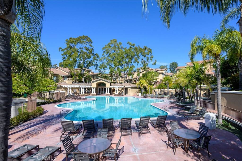 Anaheim Hills, CA 92808,1153 S Positano