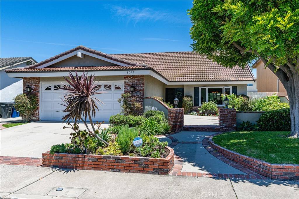 La Palma, CA 90623,8072 W Joan CIR