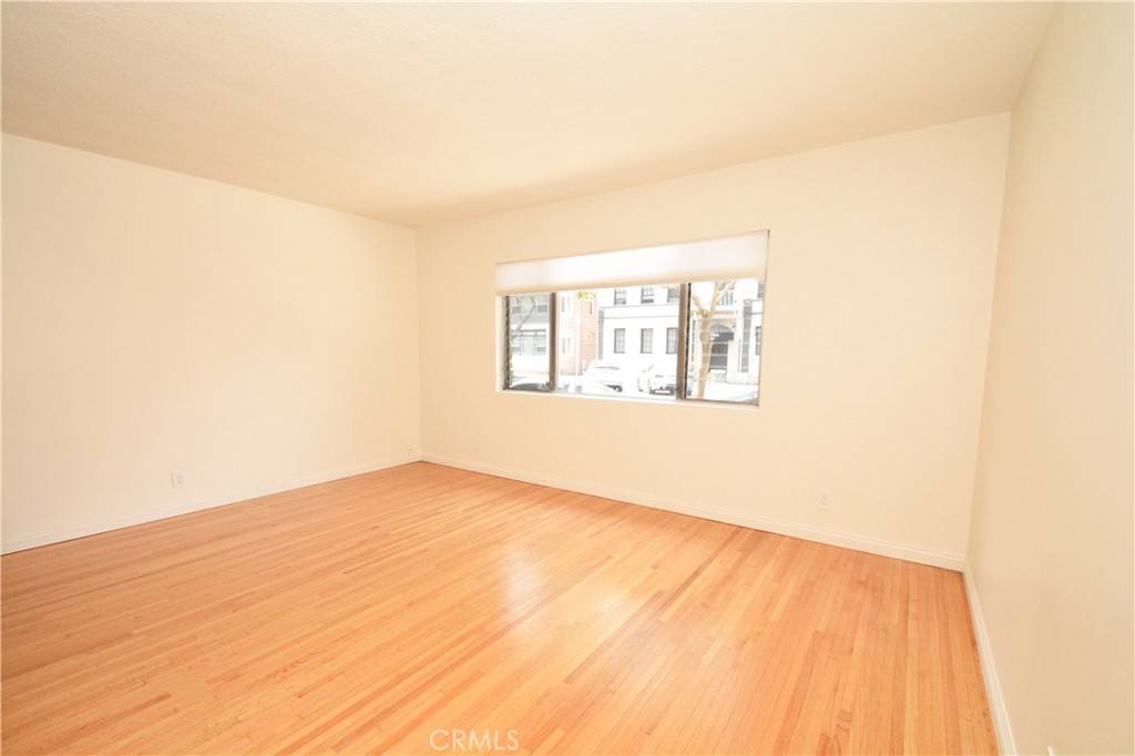 Long Beach, CA 90802,338 Elm AVE #2