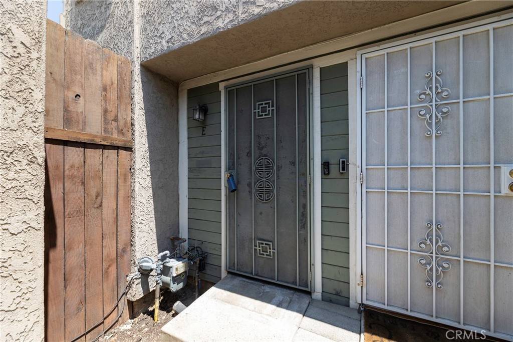 La Habra, CA 90631,217 W Mountain View AVE #5E