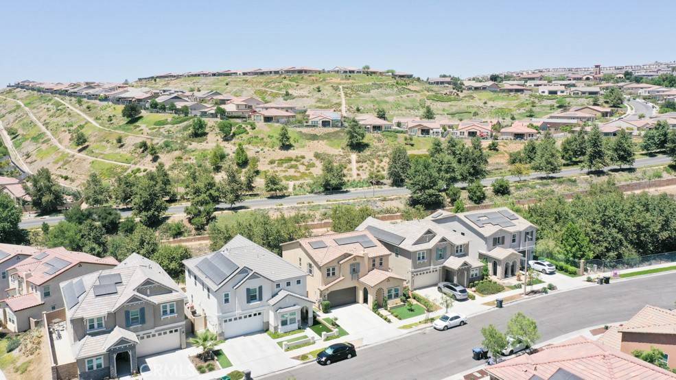 Corona, CA 92883,24719 Branch CT