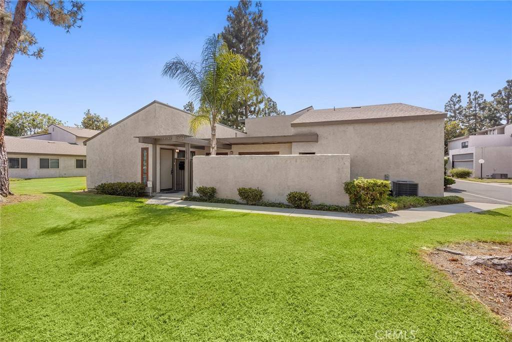 Anaheim, CA 92806,3010 E Via Siena