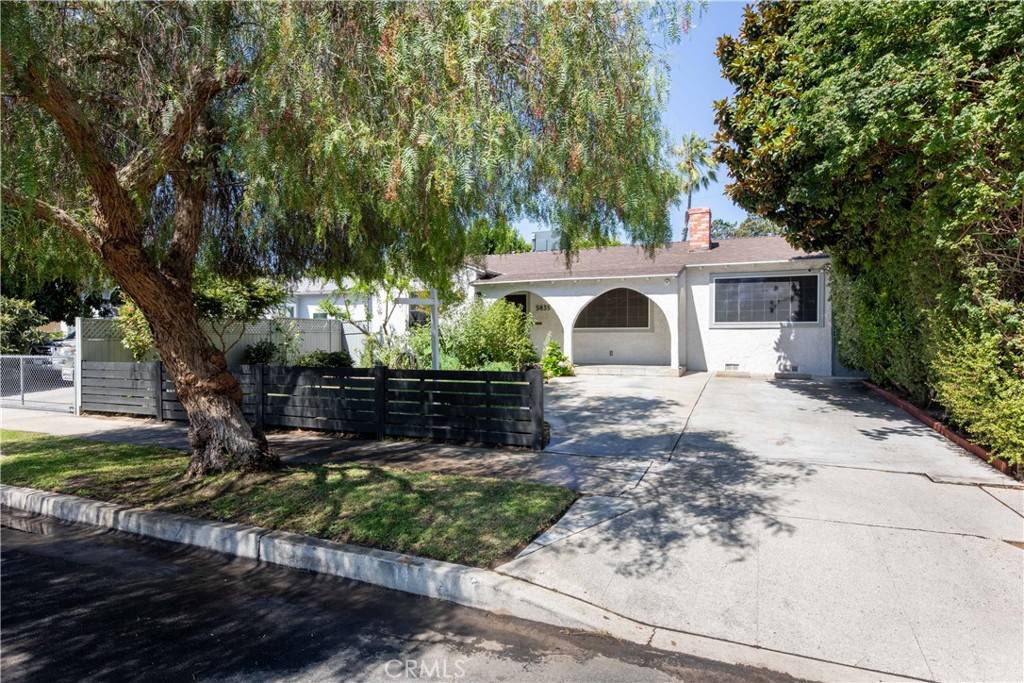 North Hollywood, CA 91601,5835 Denny AVE
