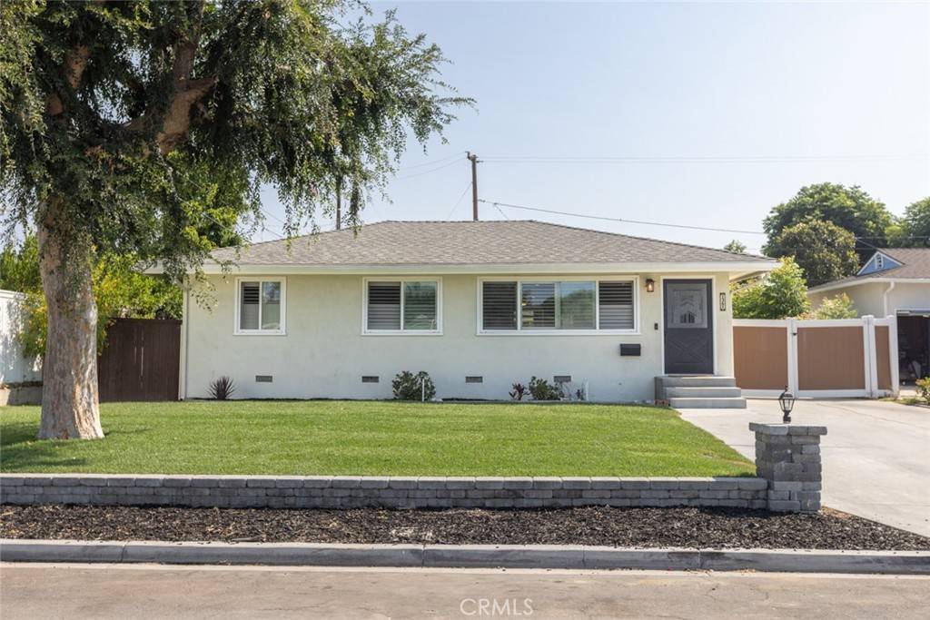 Tustin, CA 92780,1361 Kenneth DR