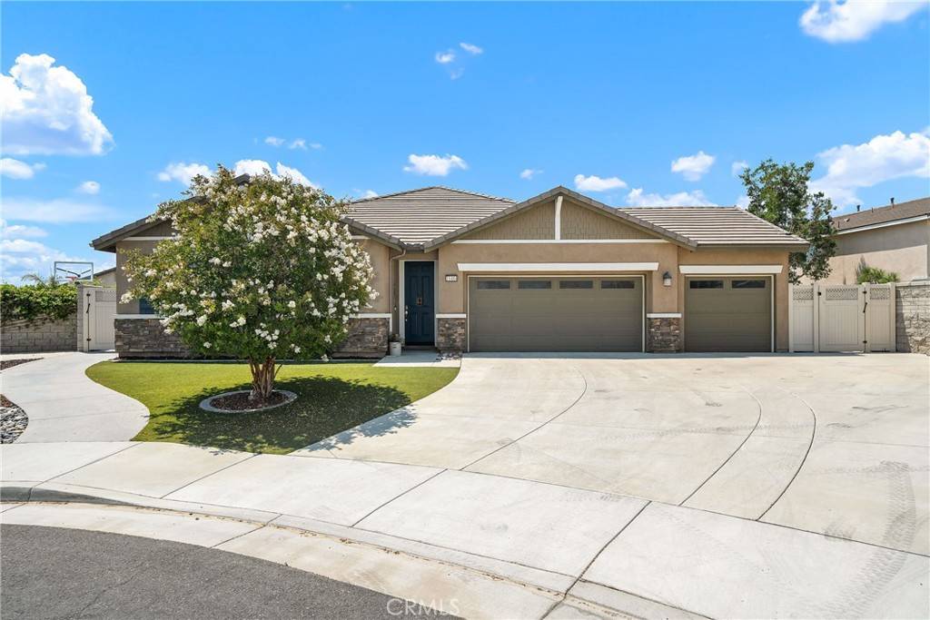 Jurupa Valley, CA 91752,11484 Corte Cuyama