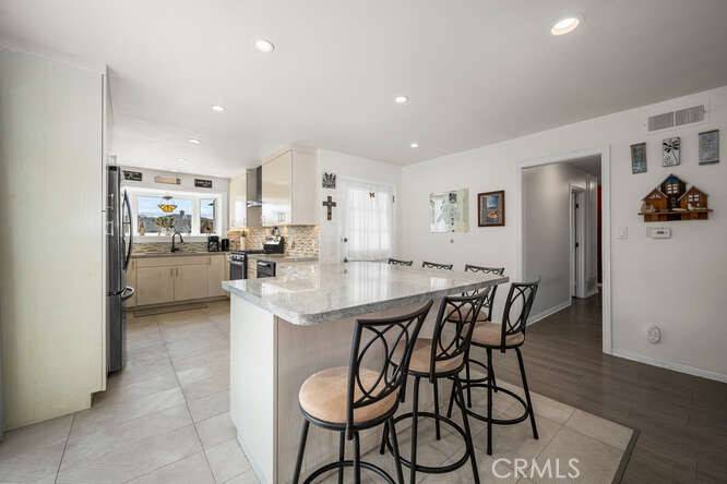 Seal Beach, CA 90740,815 Marvista AVE S
