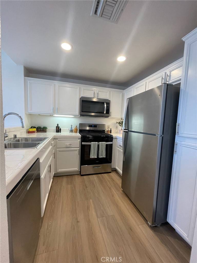 Playa Vista, CA 90094,13200 Pacific #350