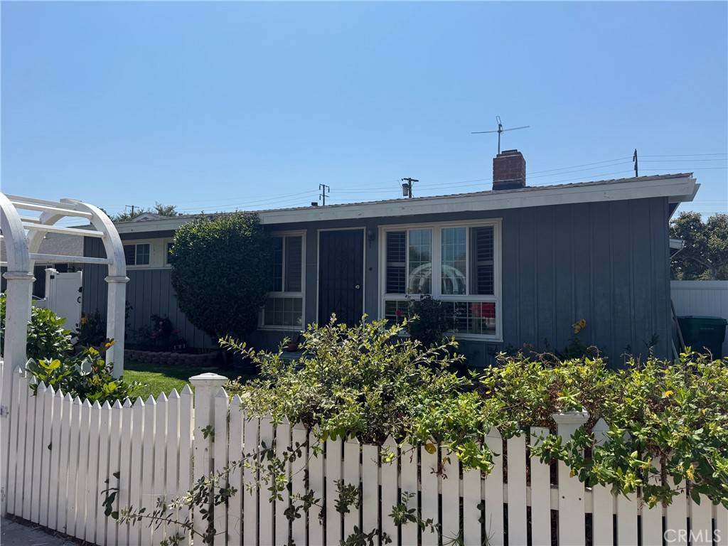 Long Beach, CA 90815,1881 Hackett AVE