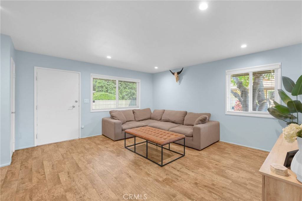 Fullerton, CA 92831,1776 E Commonwealth AVE #101