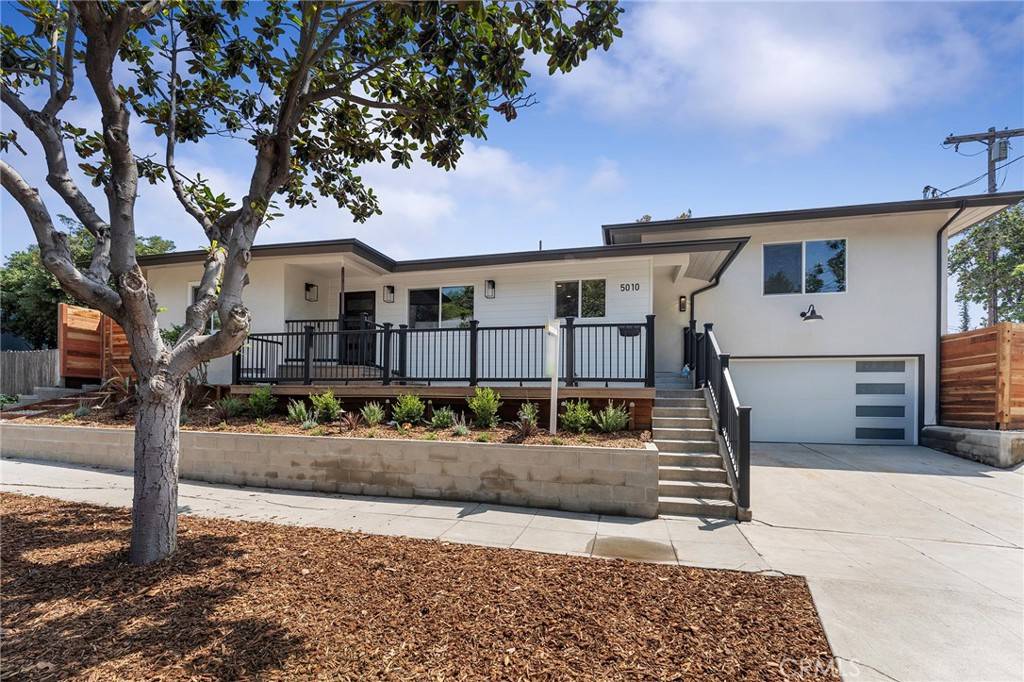 Los Angeles, CA 90004,5010 Elmwood AVE