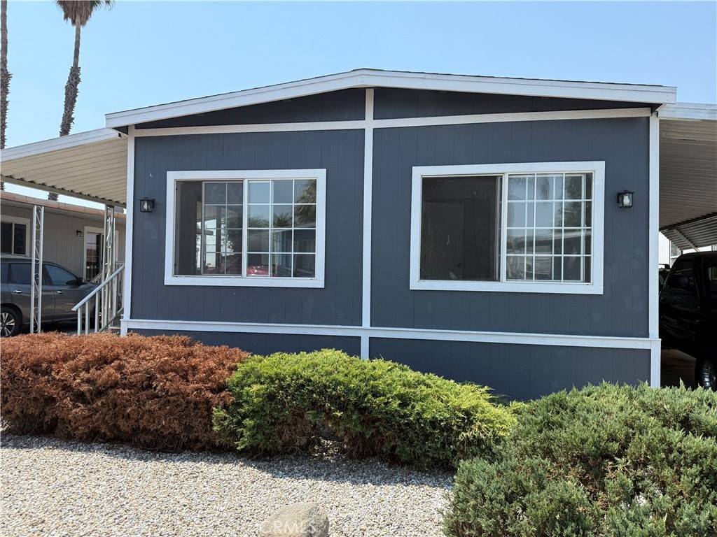 Perris, CA 92571,350 E San Jacinto AVE #11