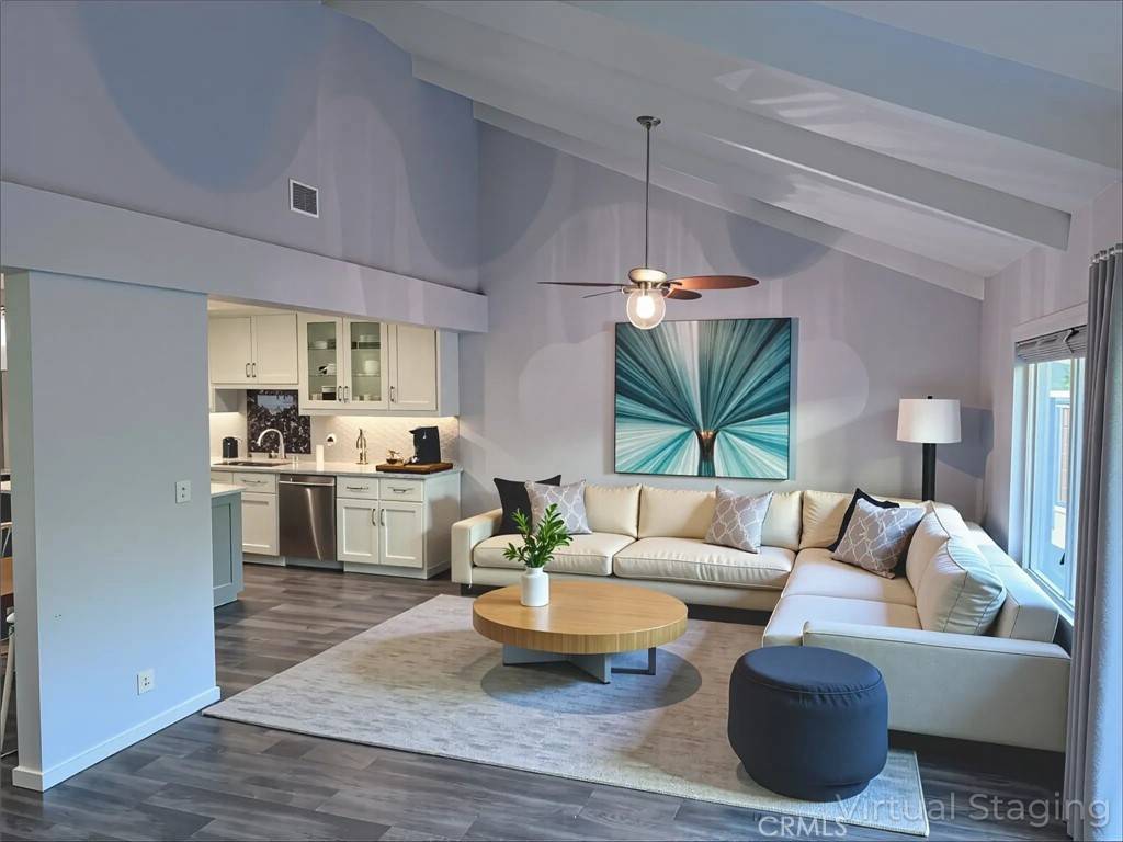 Yorba Linda, CA 92886,17537 Cerro Vista DR