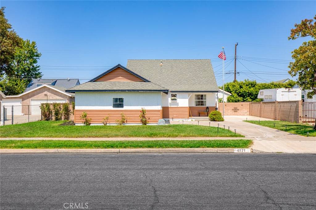 Westminster, CA 92683,6171 Chickasaw DR