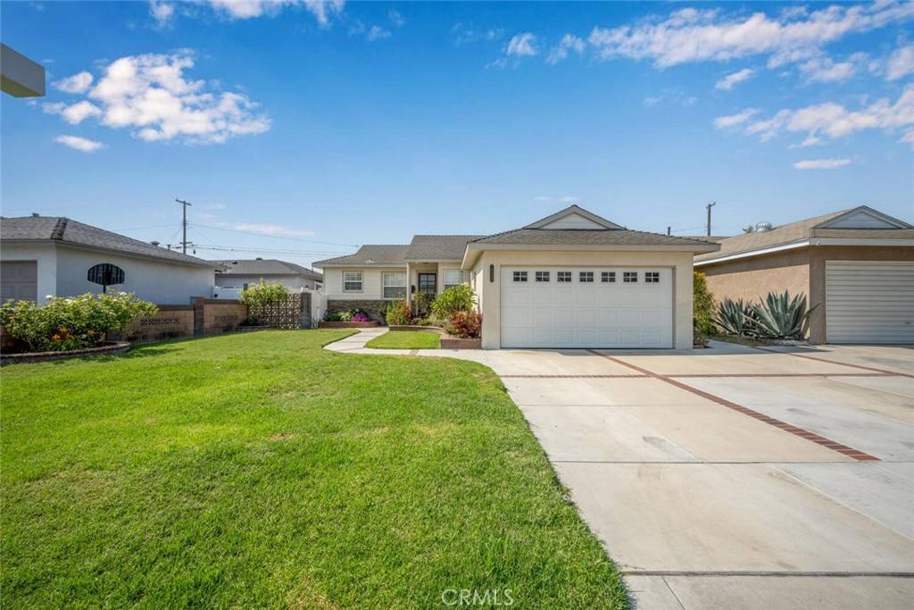 Bellflower, CA 90706,10440 Hopland ST