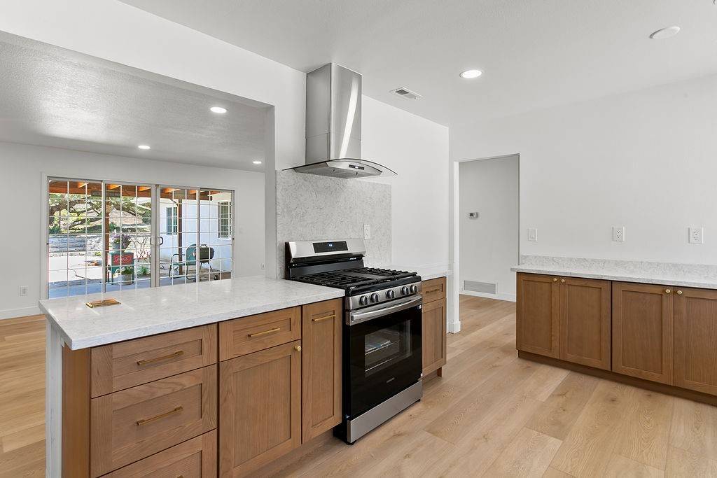 Claremont, CA 91711,631 Gayville DR