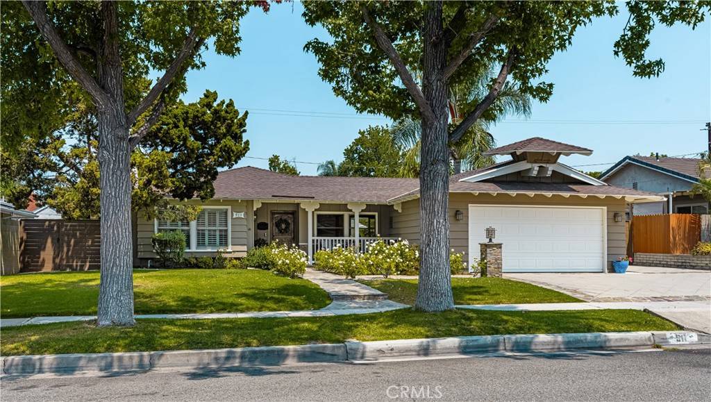 Orange, CA 92865,911 E Vista del Gaviota AVE