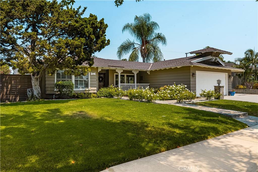 Orange, CA 92865,911 E Vista del Gaviota AVE