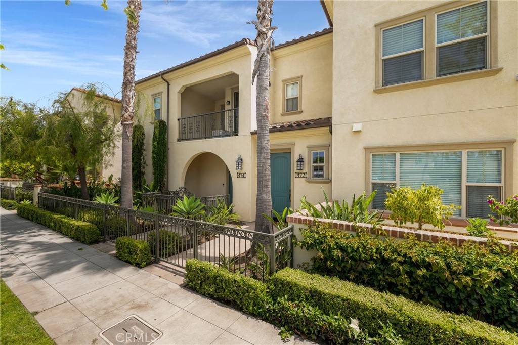 Anaheim, CA 92805,478 E Santa Ana ST