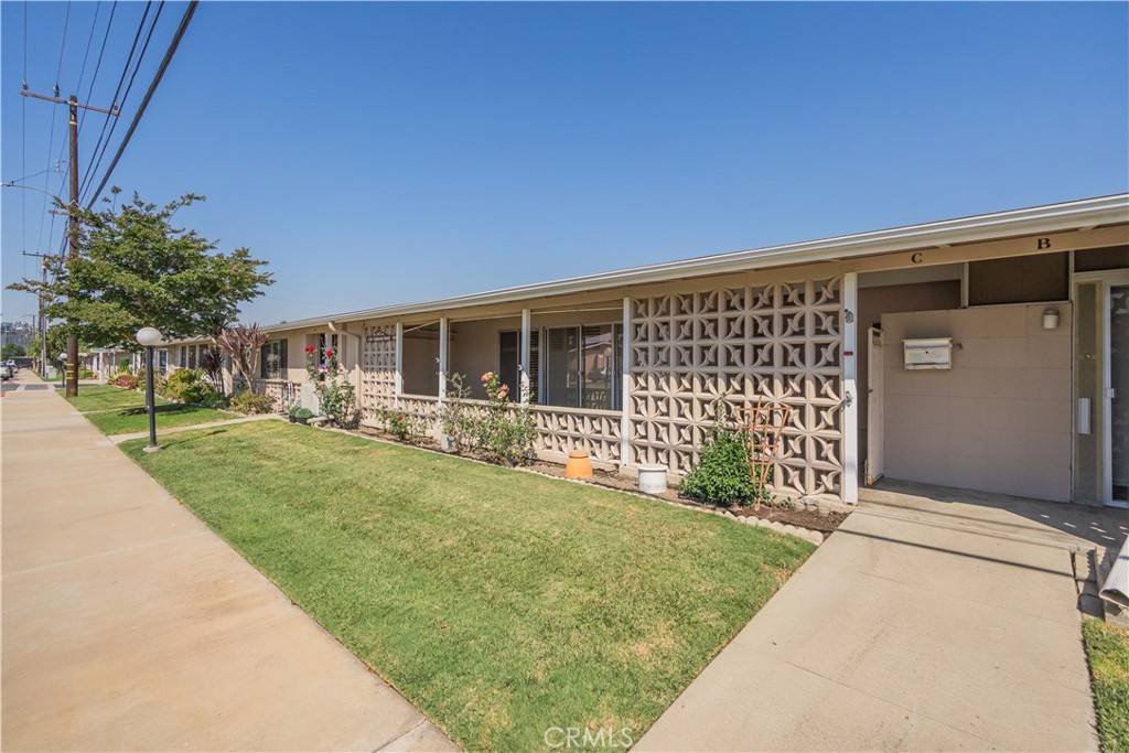 Seal Beach, CA 90740,1301 Oakmont RD #145C