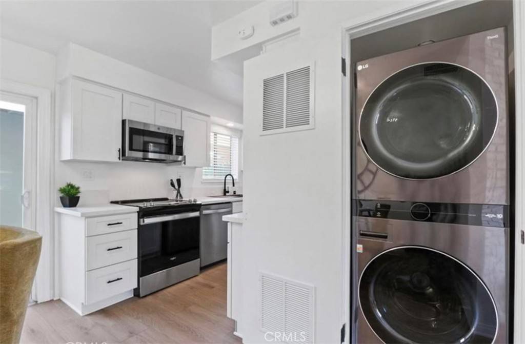 Huntington Beach, CA 92646,19775 Cambridge Lane