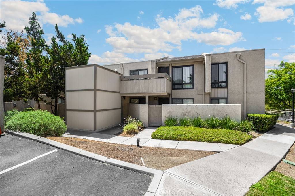 Fullerton, CA 92835,3000 Associated RD #64