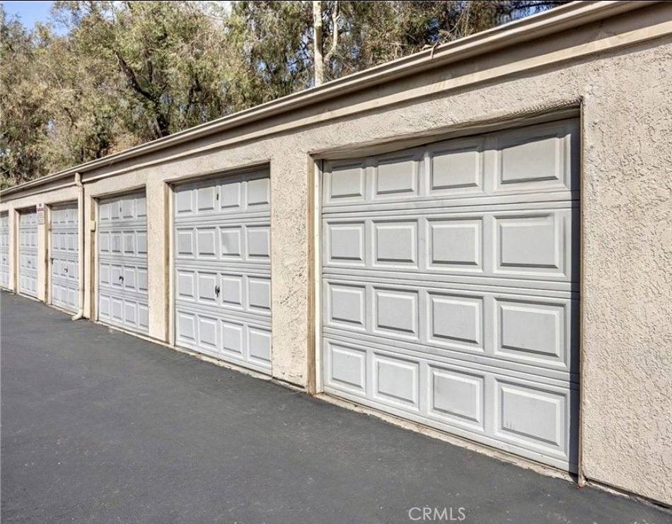 Fullerton, CA 92835,3000 Associated RD #64